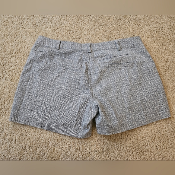 Mondetta Women's Size Large L Gray Patterned Shorts with Pockets - Picture 11 of 12